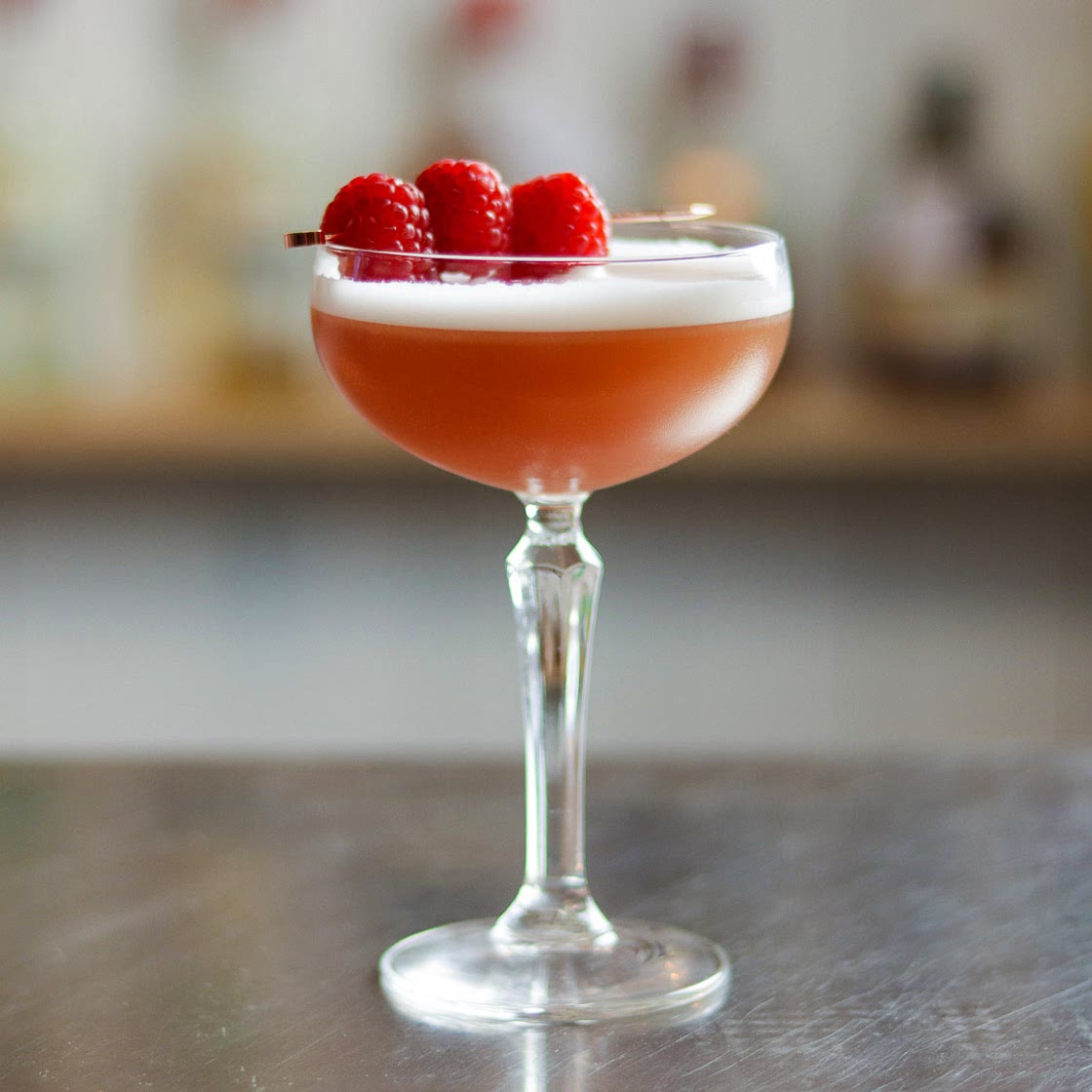 French Martini Cocktail Recipe
