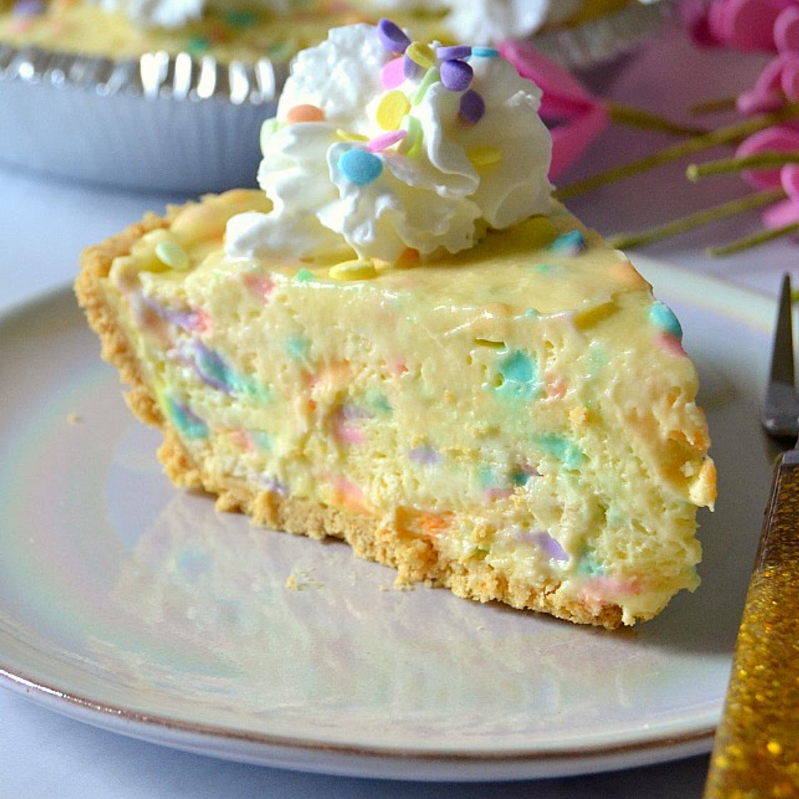 No-Bake Cake Batter Pie