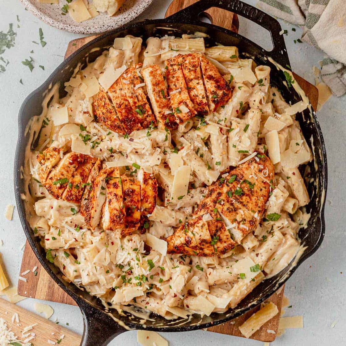 Garlic Parmesan Chicken Pasta