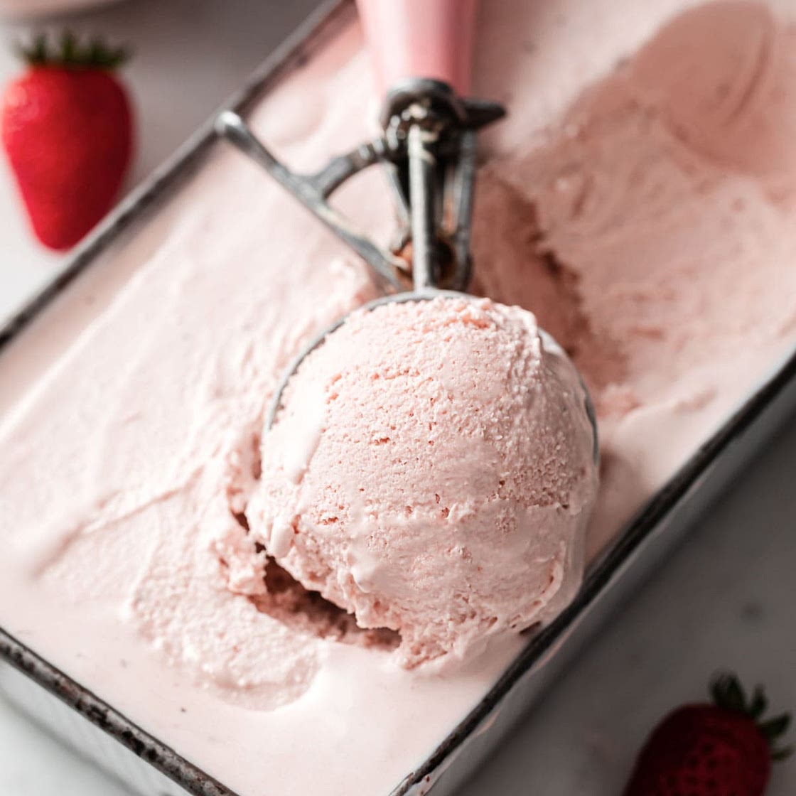 Keto Strawberry Ice Cream