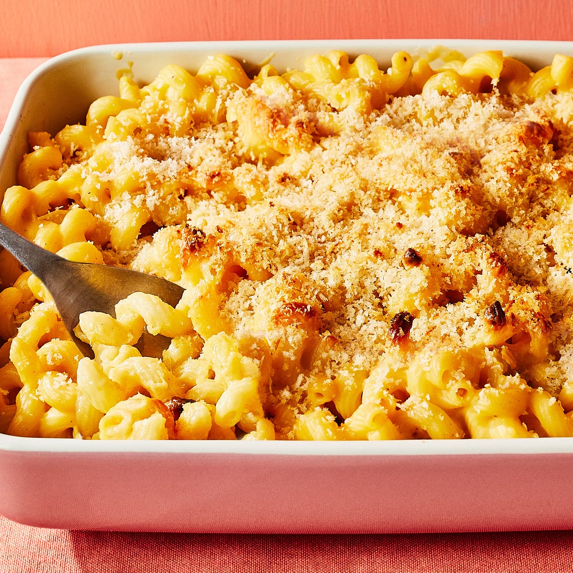 This Is the Best Four-Cheese Mac and Cheese Recipe
