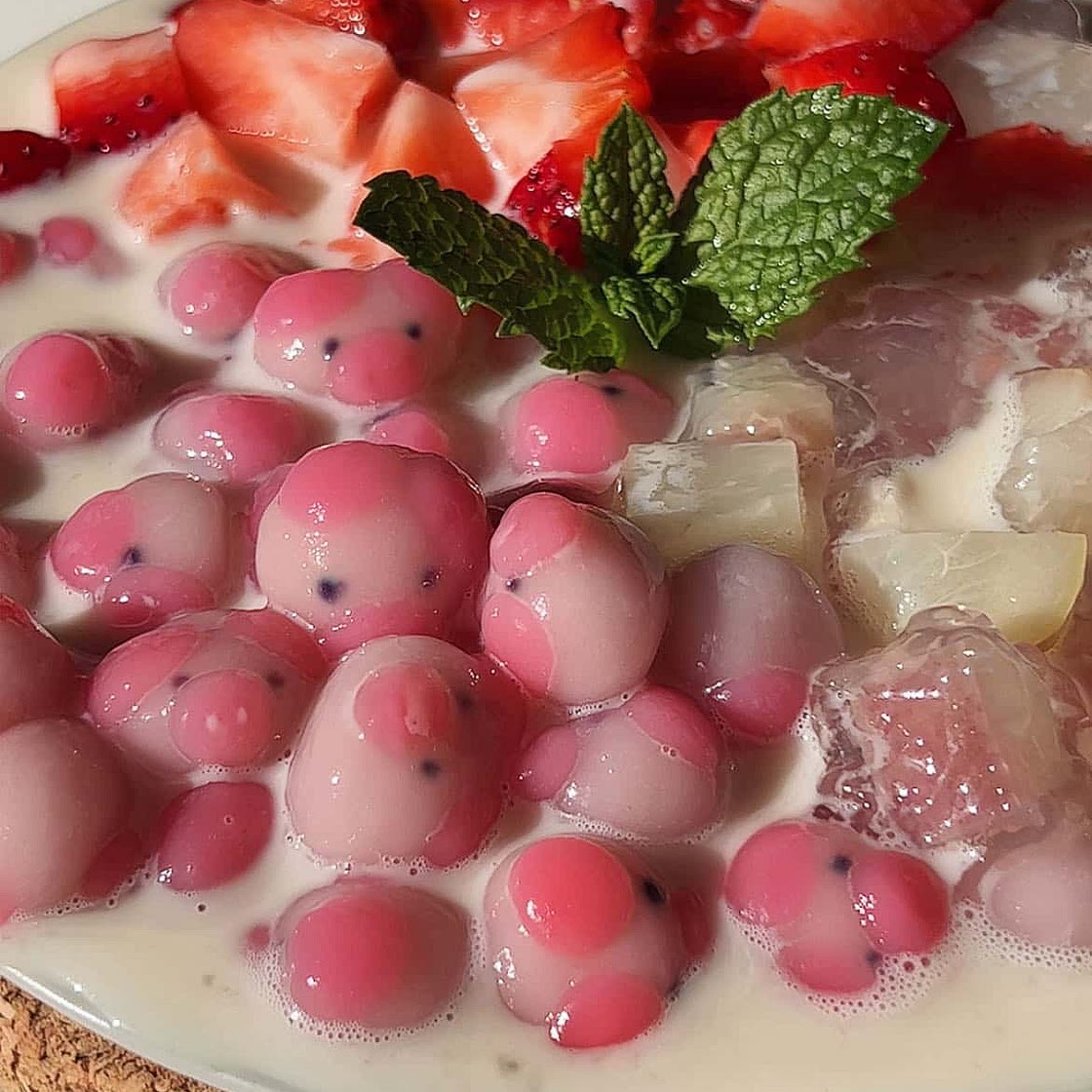 Peach Boba (in cute piggy shape)