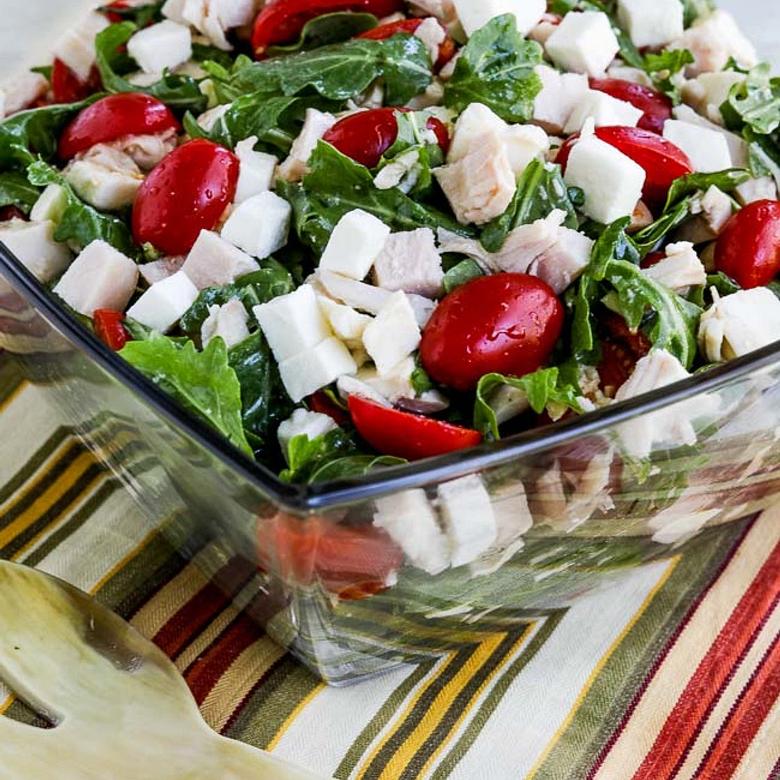 Arugula Chicken Salad (with Mozzarella and Tomatoes)