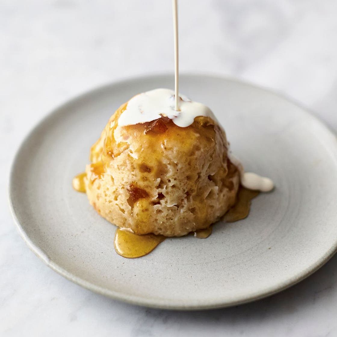 Speedy steamed pudding pots