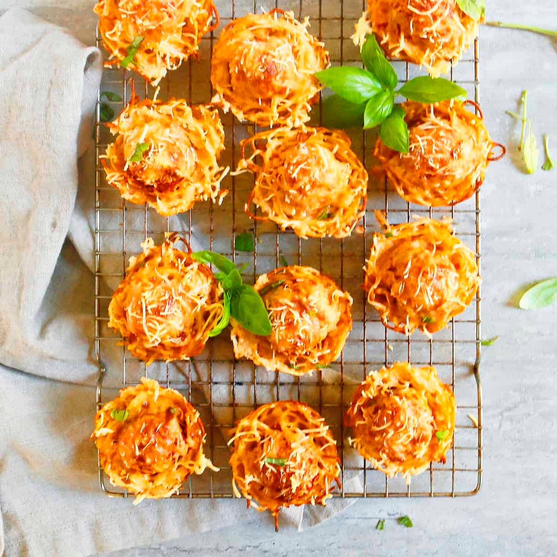Baked Spaghetti and Meatball Cups