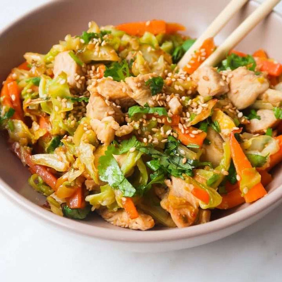 Egg Roll In A Bowl (With Chicken)