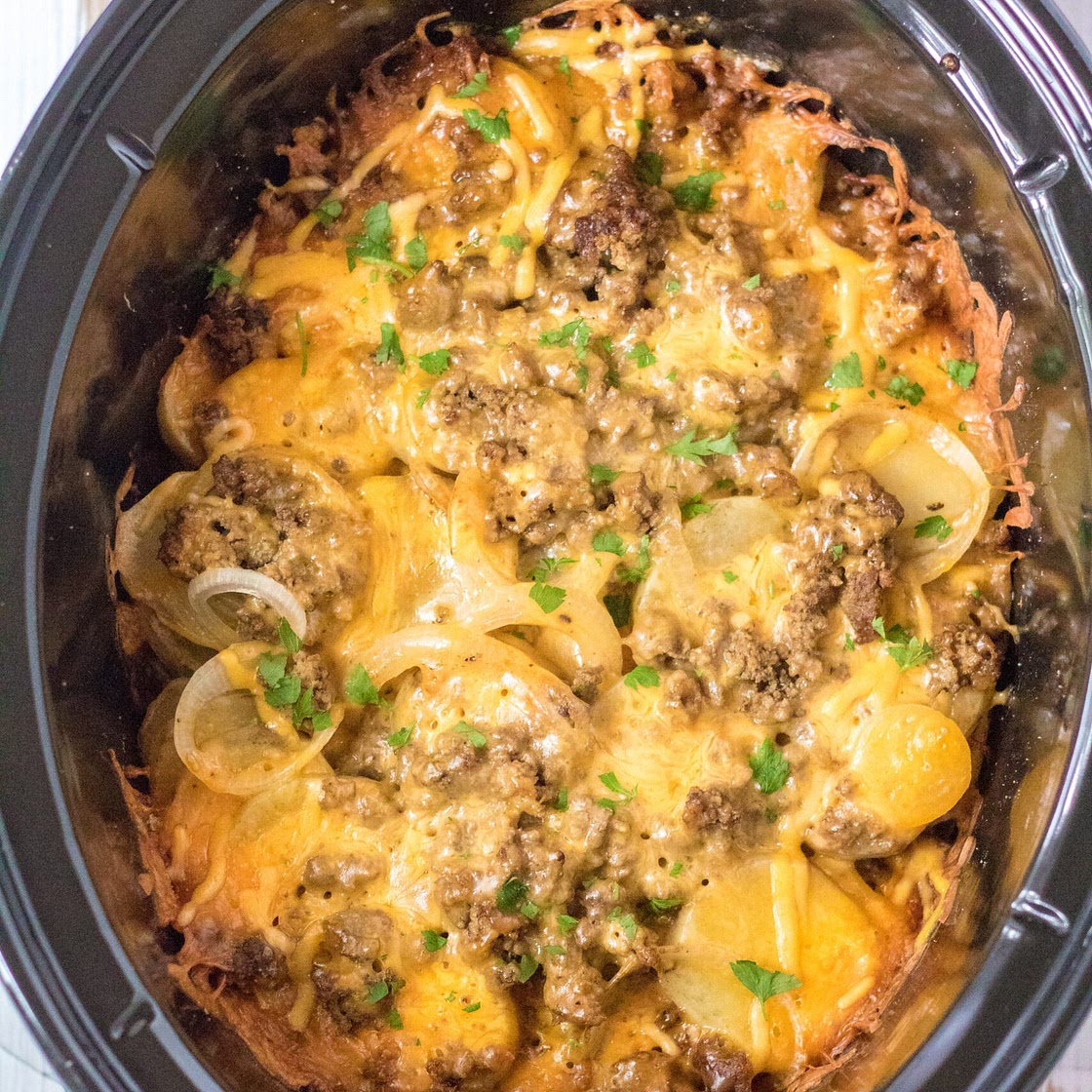 Slow Cooker Beef and Potato Au Gratin