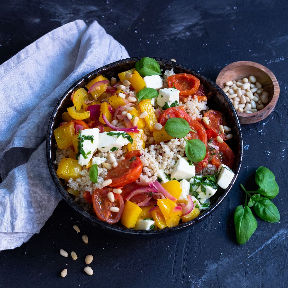 Couscous mit mariniertem Mozzarella