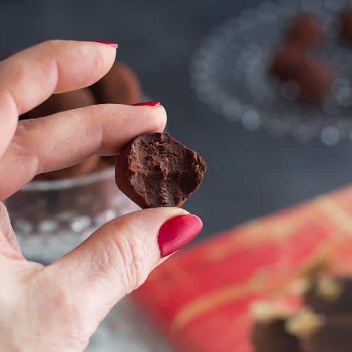 Low FODMAP Dark Chocolate Truffles