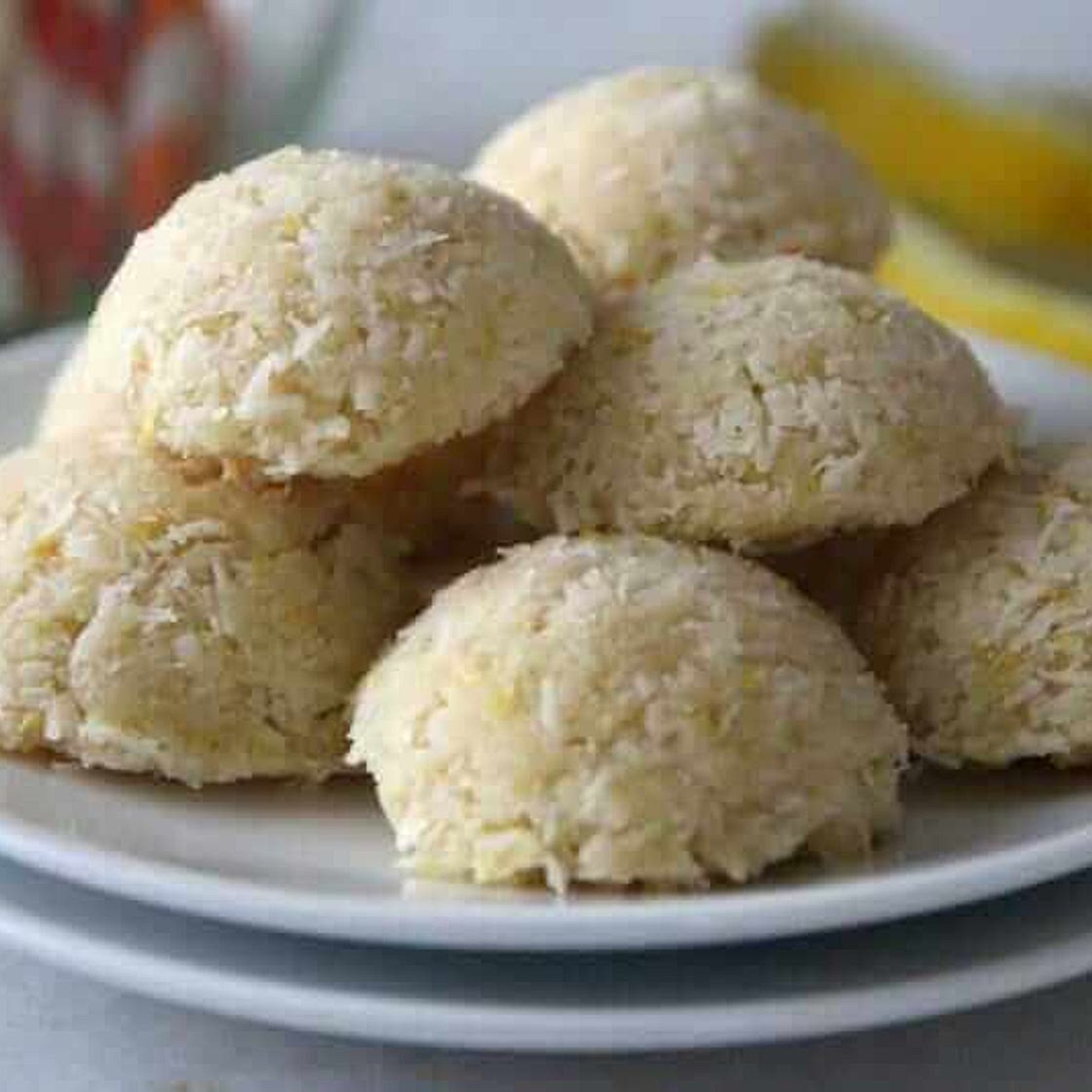 Chewy Lemon Coconut Macaroons Recipe