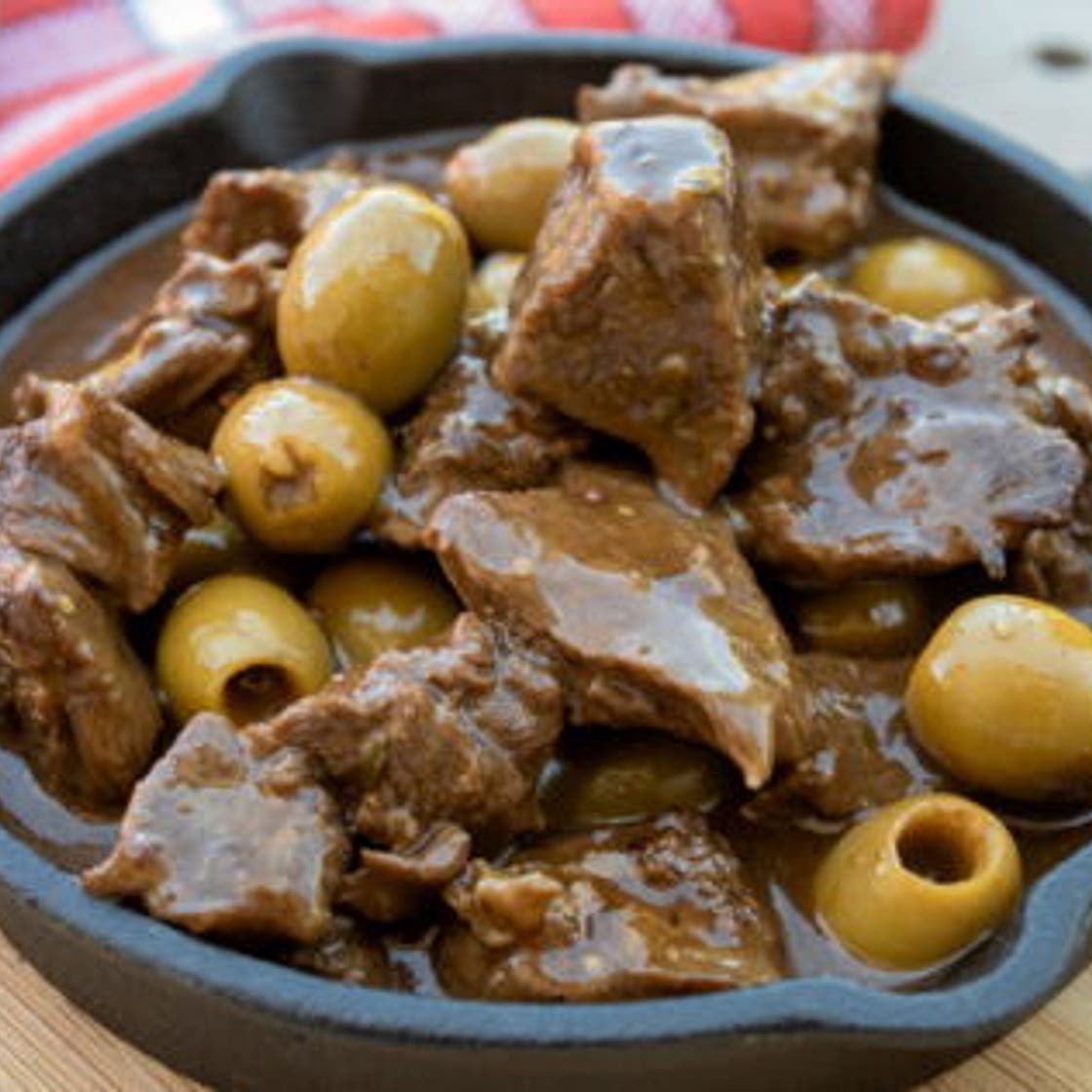 Sauté de porc aux olives
