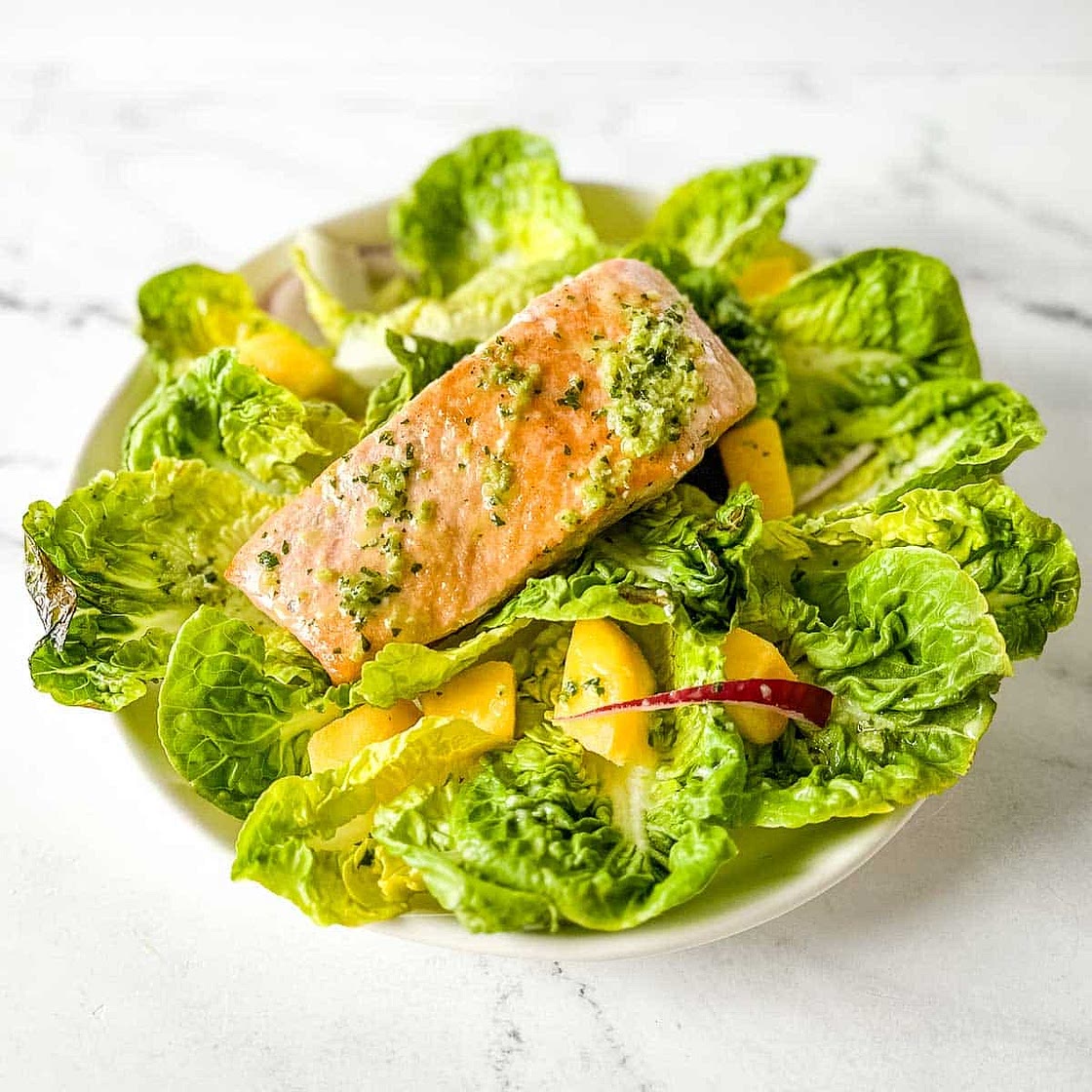 Salmon Mango Salad with Jalapeño Vinaigrette