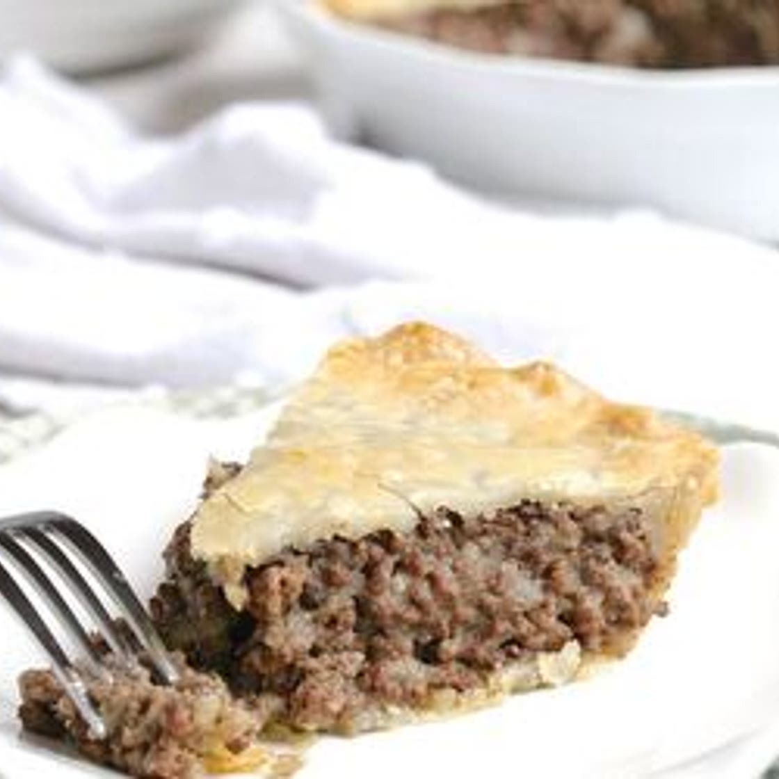 5-Ingredient Beef Pie