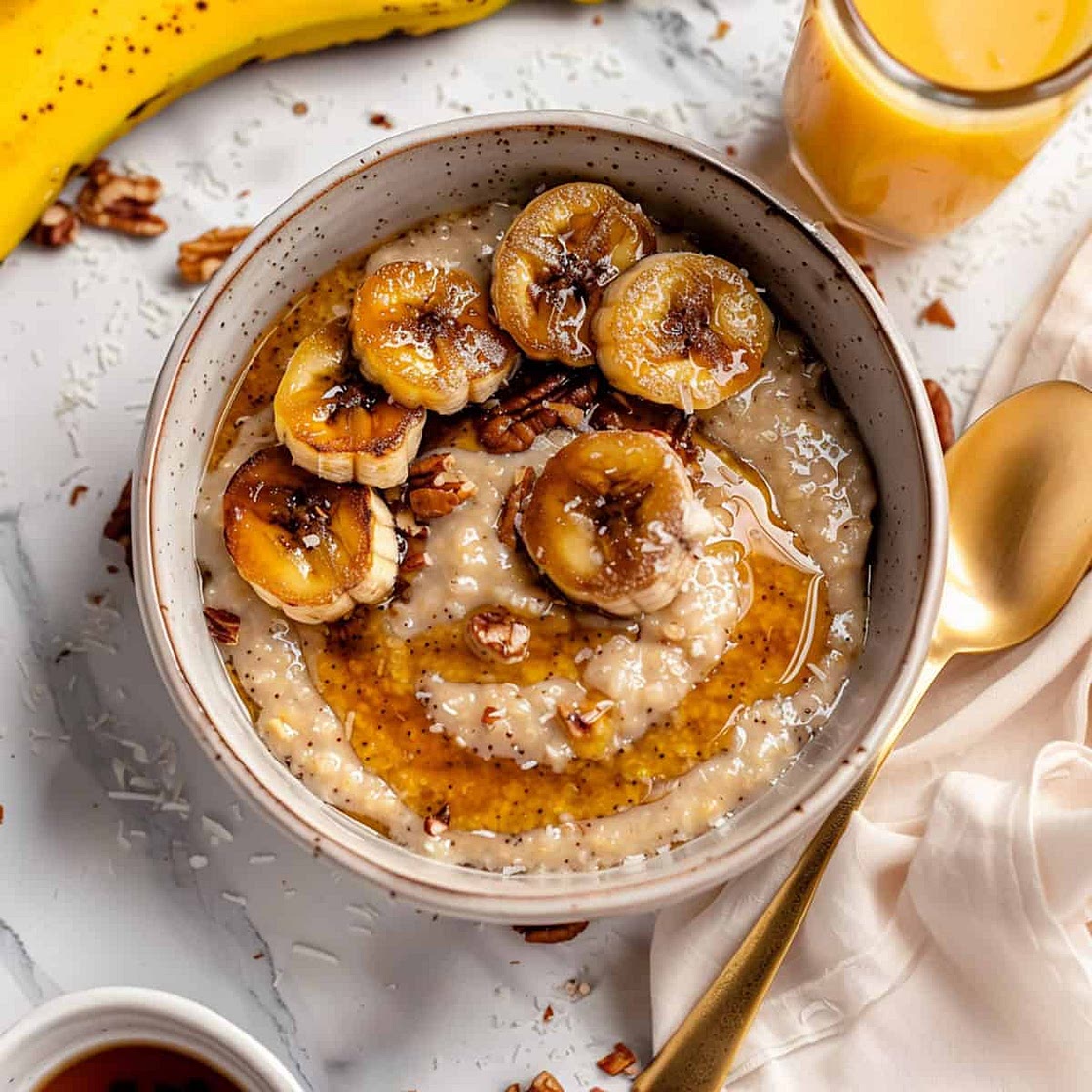 Oatmeal With Coconut Milk And Caramelized Bananas