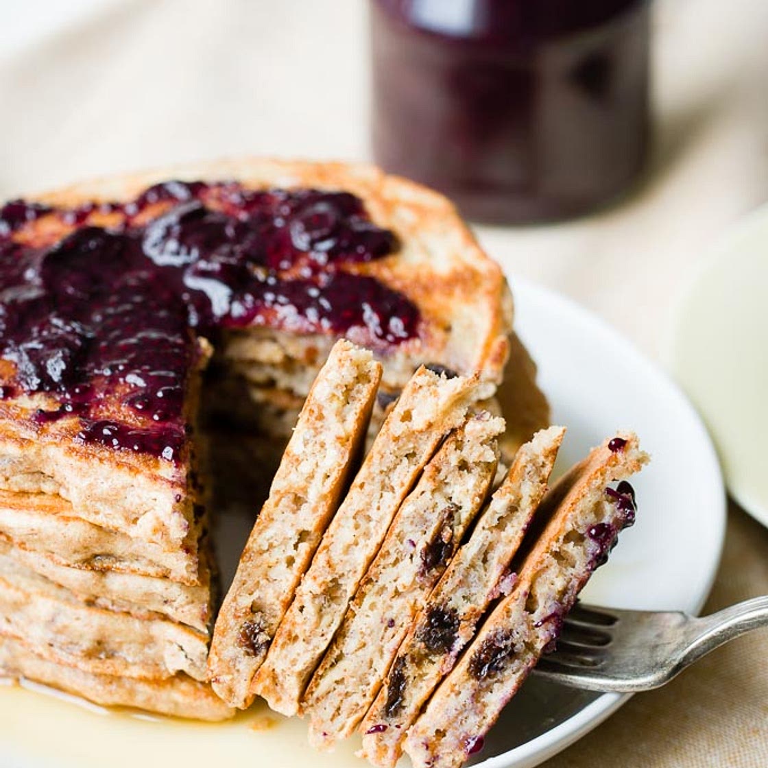 Healthy Apple Pancakes