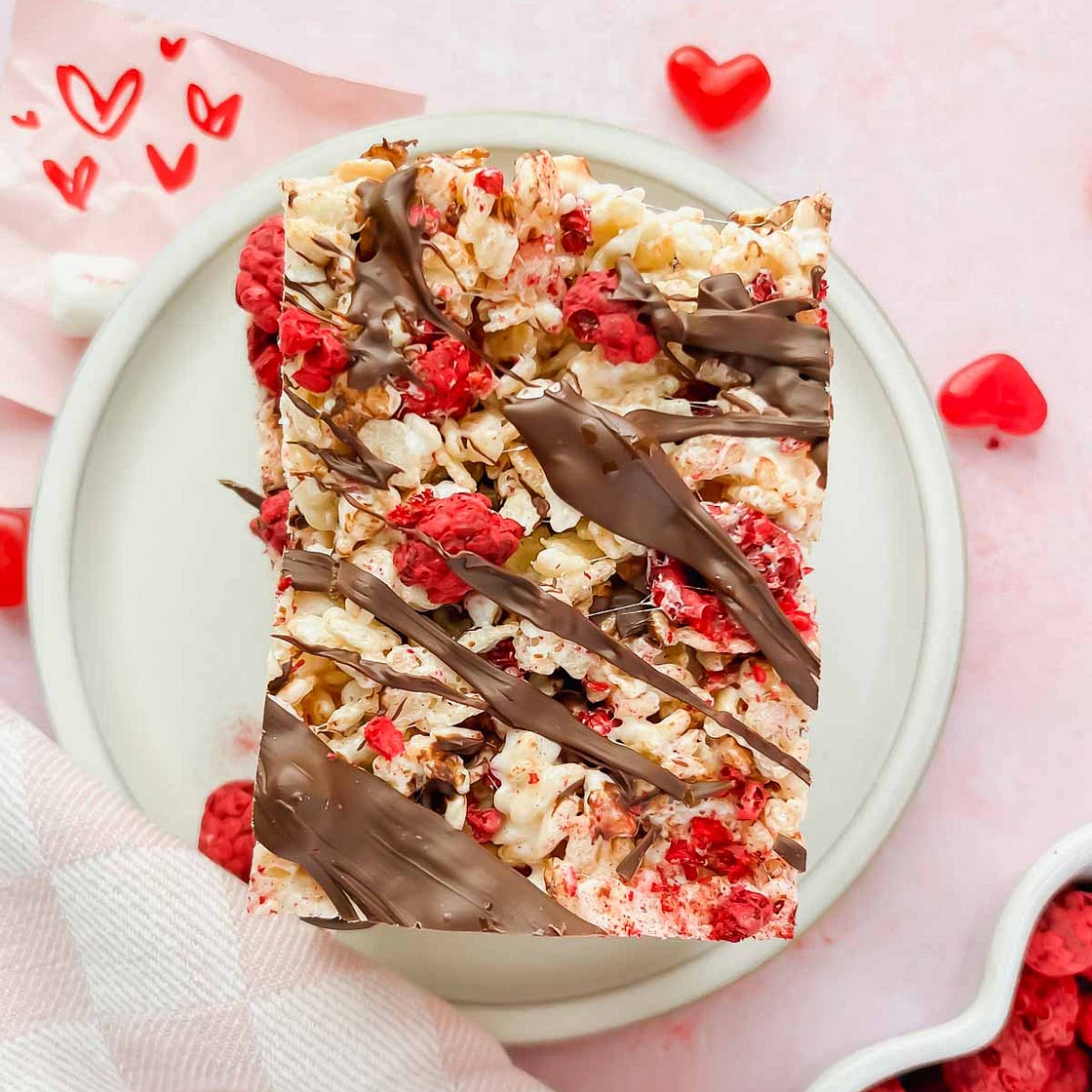 Raspberry Rice Krispie Treats