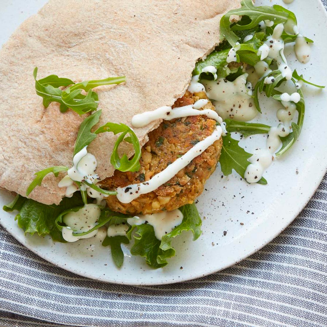 Vegan kofte burgers