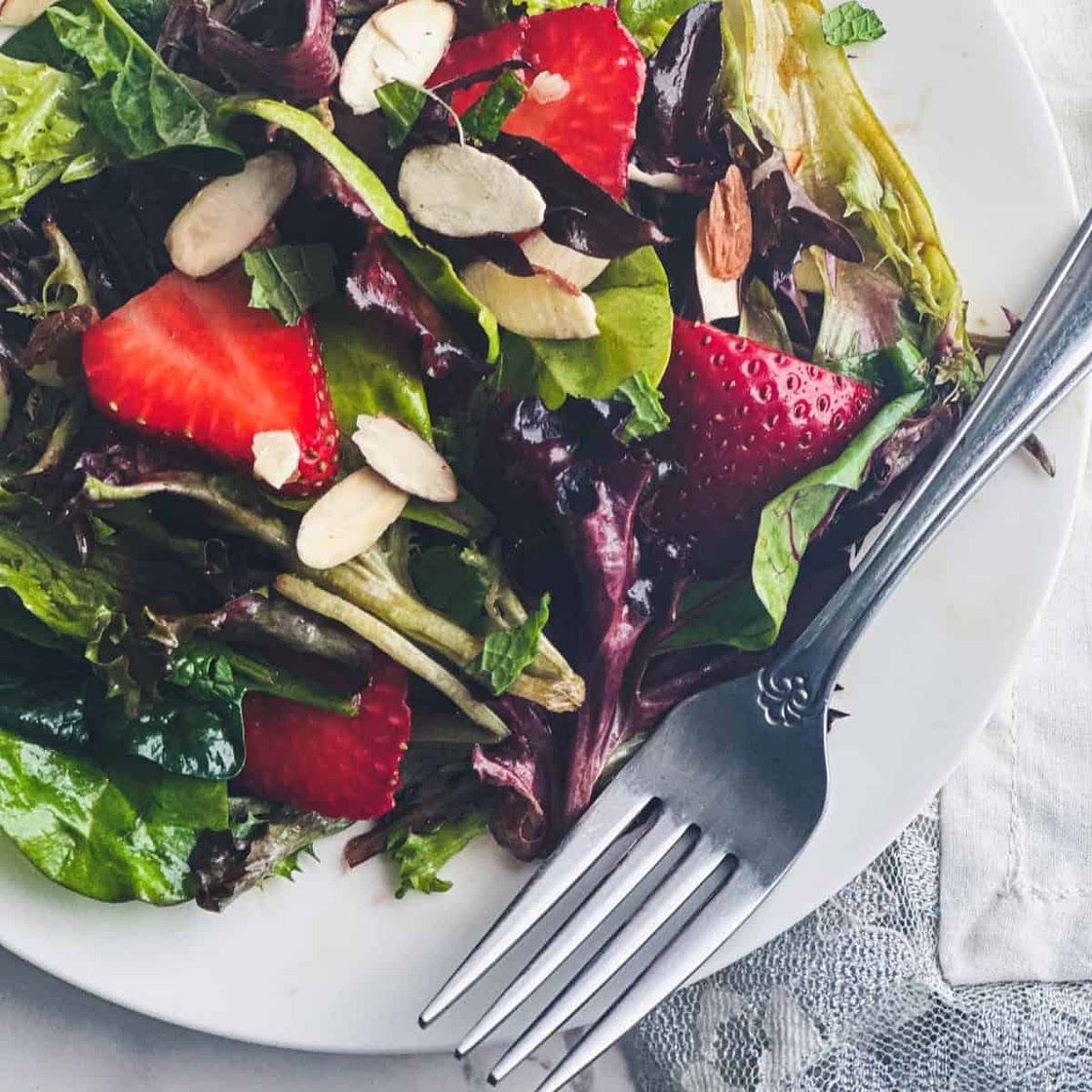 Strawberry Spring Mix Salad