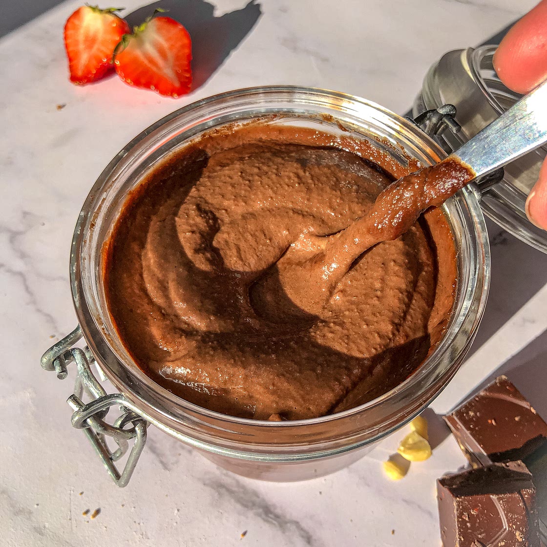 Homemade Chocolate Hazelnut Spread