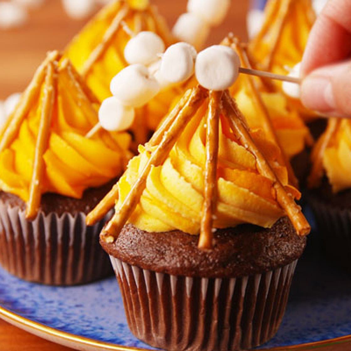 Campfire Cupcakes