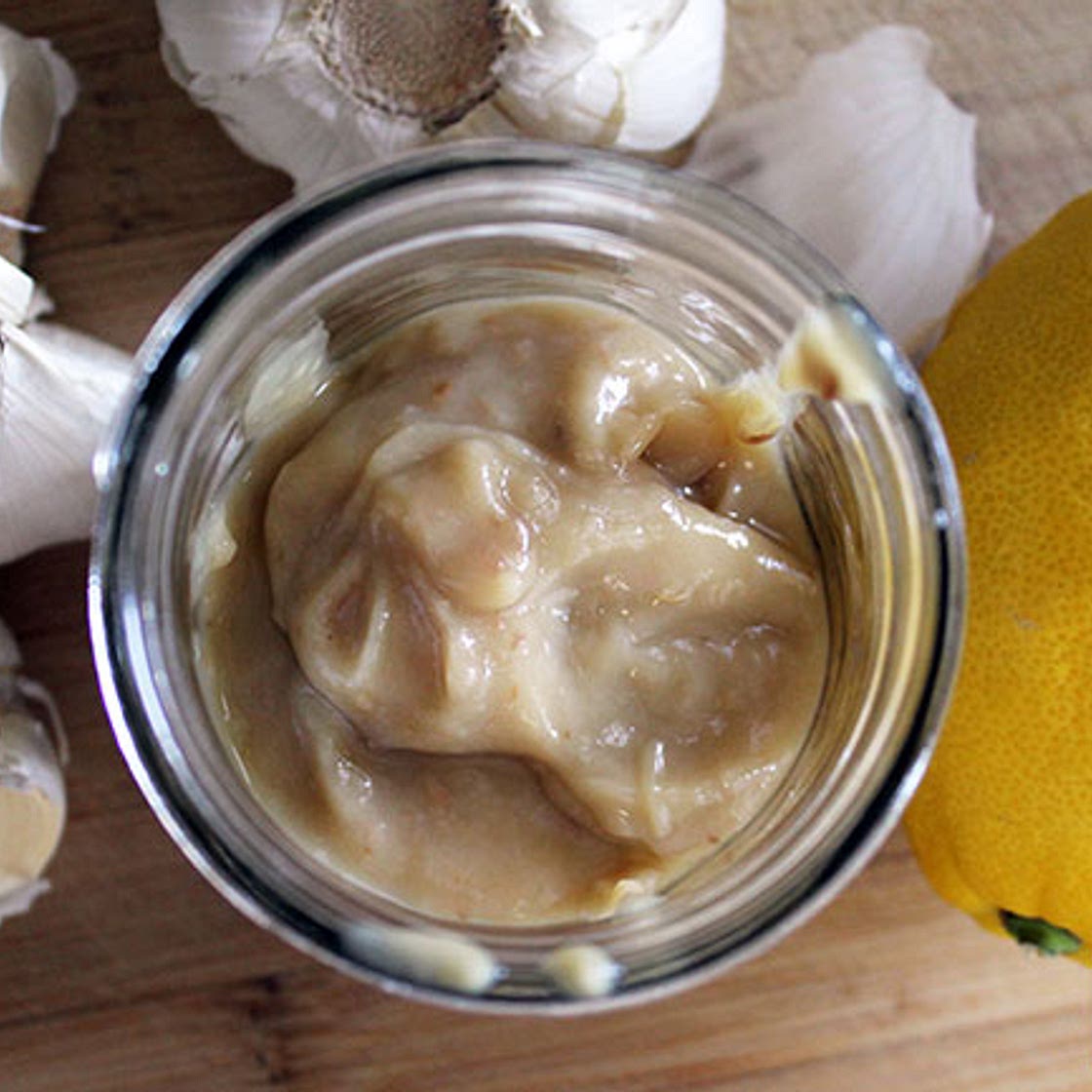 Lemon Roasted Garlic Sauce
