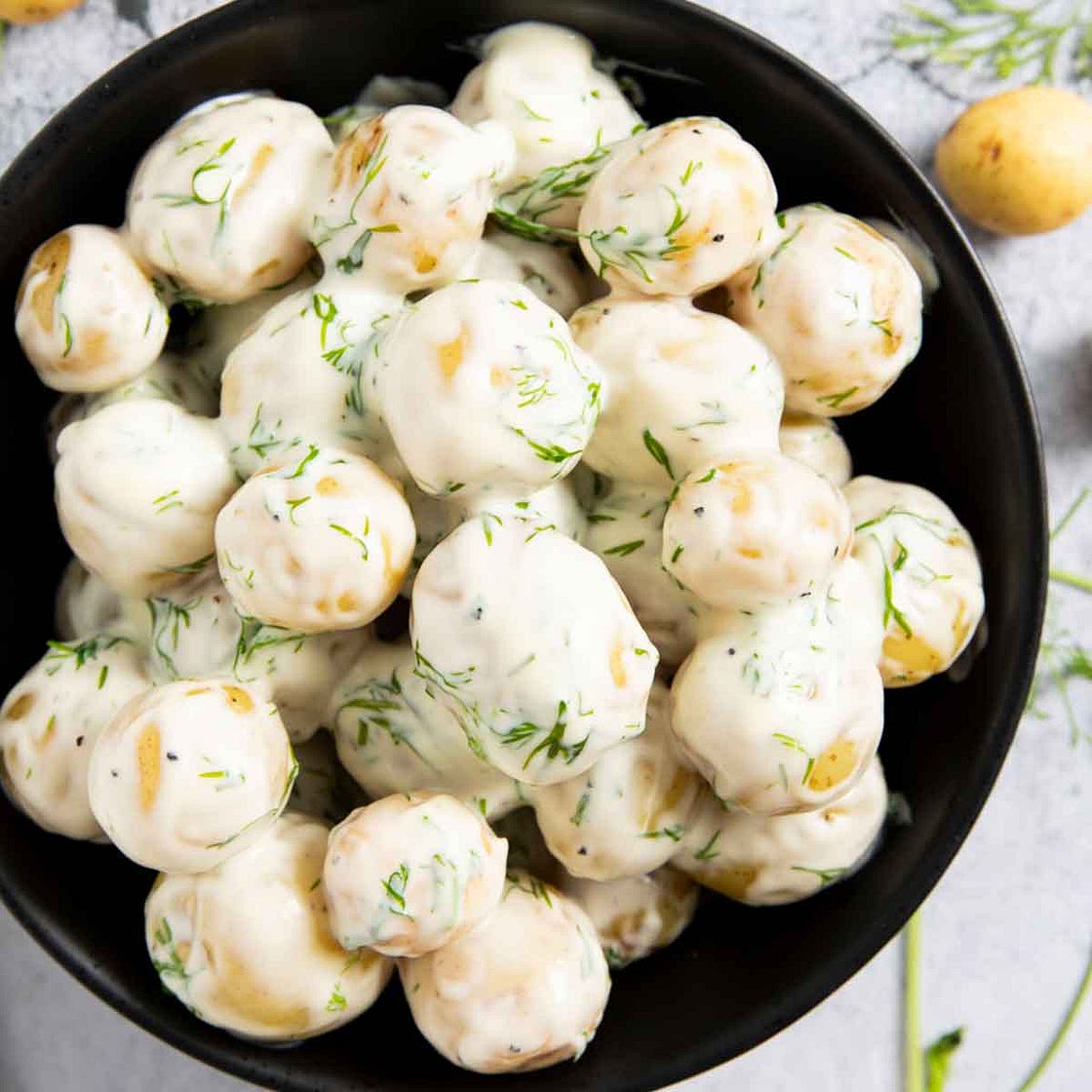 Swedish Dill Potatoes Recipe (+ Creamy Dill Sauce)