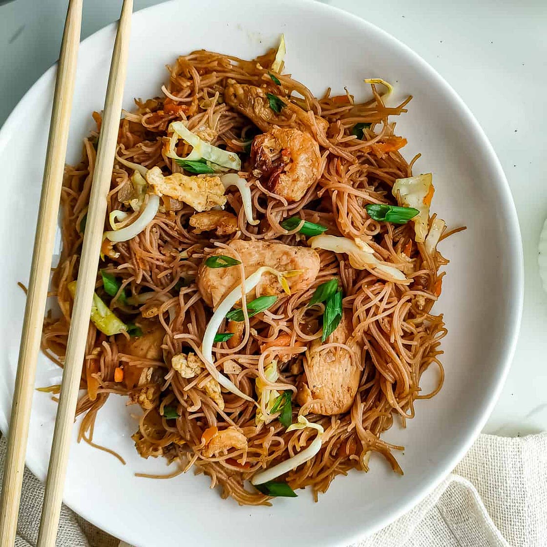 Healthy fried bee hoon recipe (Singapore street noodles)