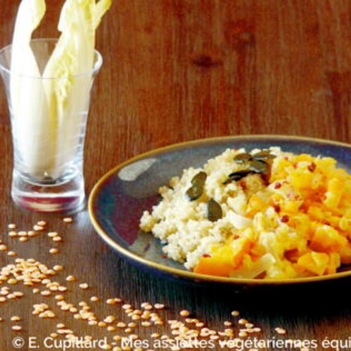 Carry de légumes aux baies roses et quinoa aux graines de courge