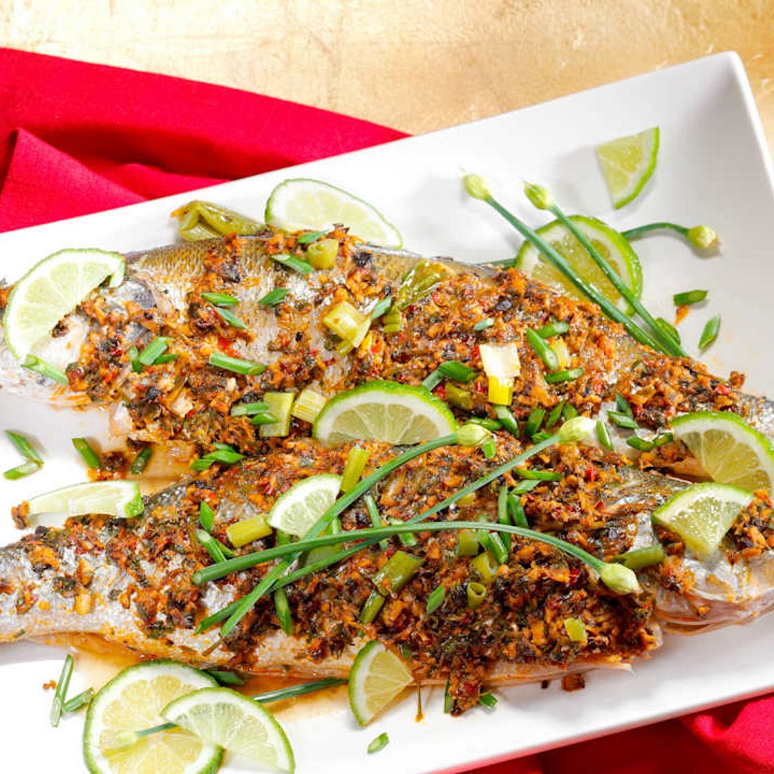 Ginger Garlic Steamed Whole Fish