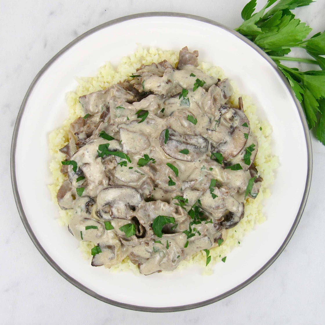 Easy Keto Beef Stroganoff
