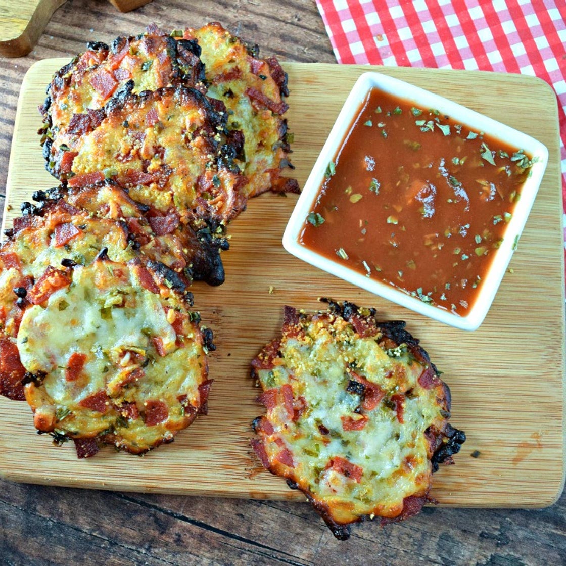 Keto-friendly Pepperoni Pizza Cheese Crisps