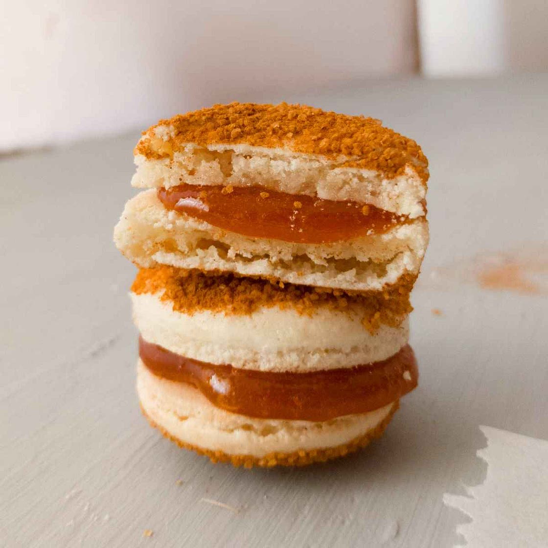 Churro Macarons