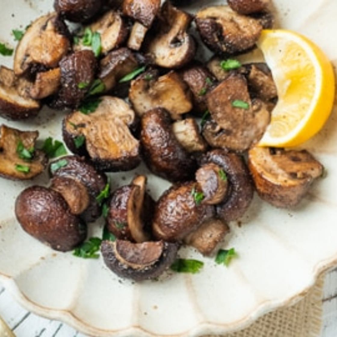 Easy Air Fryer Mushrooms