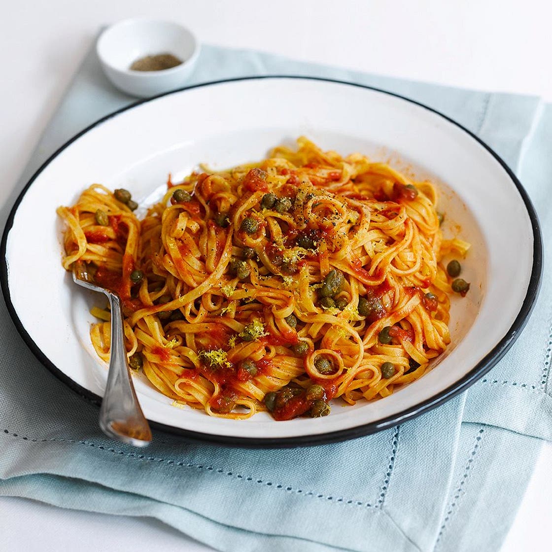 Tomato & caper linguine
