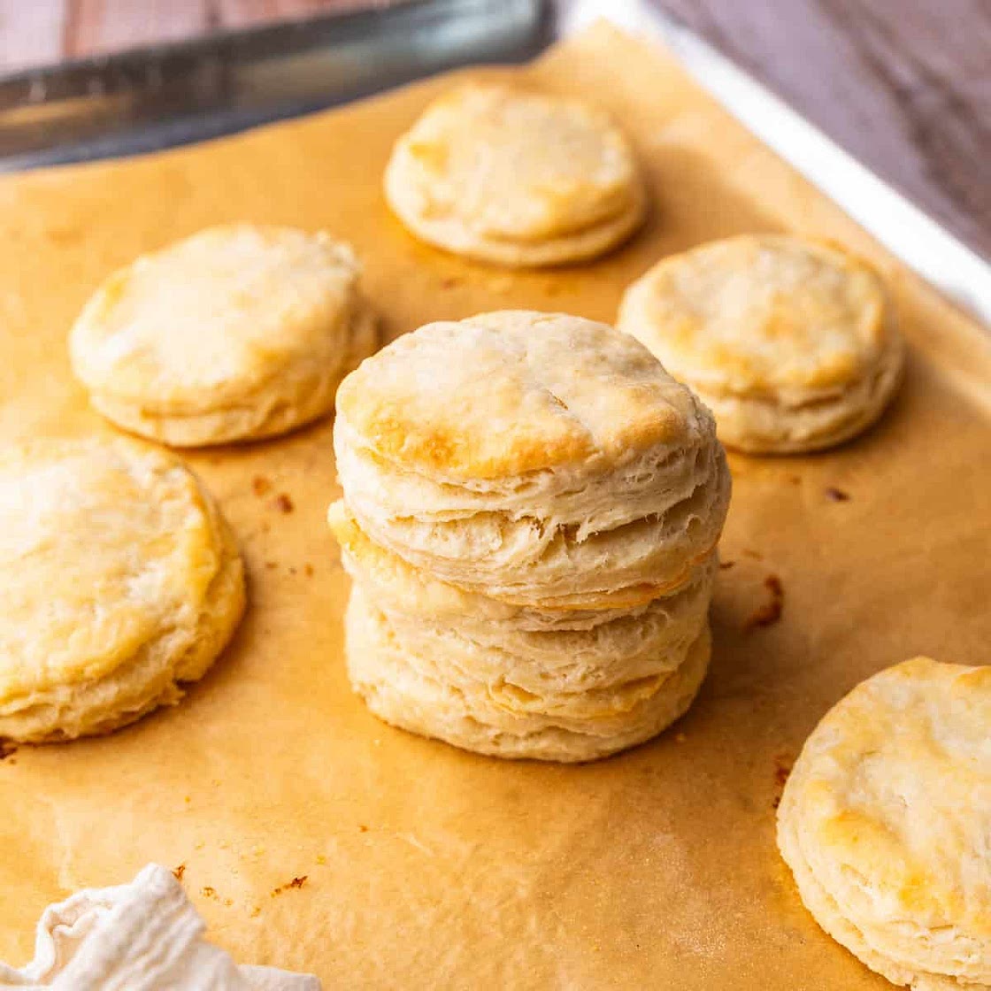 Easy Homemade Buttermilk Biscuits Recipe