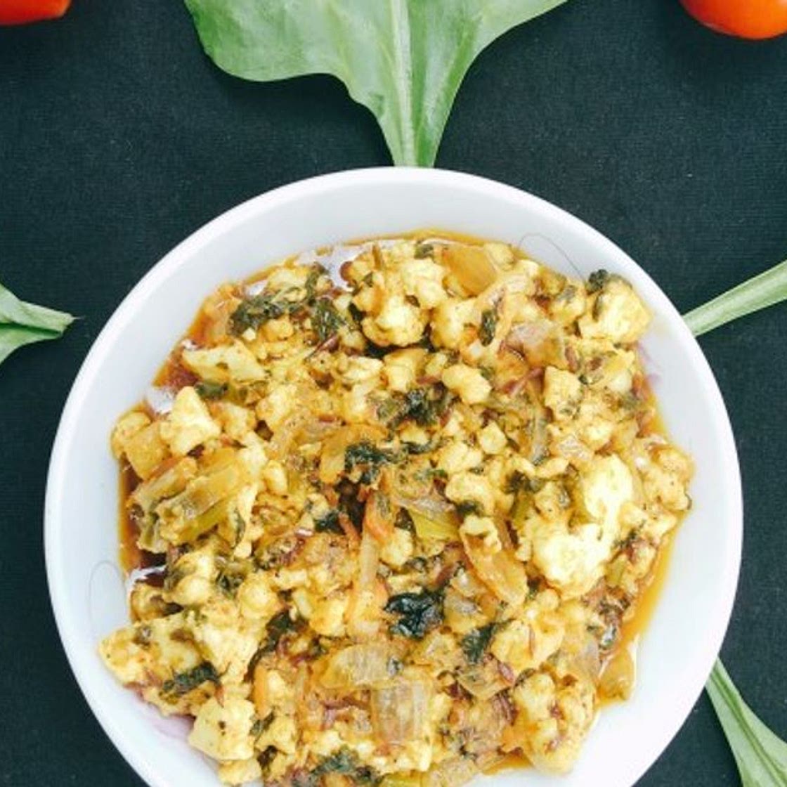 पनीर पालक भुर्जी (paneer palak bhurji recipe in Hindi)