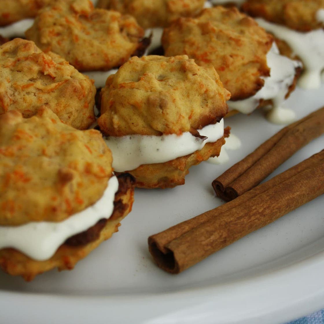 Cashew Carrot Bites with Honey Cream