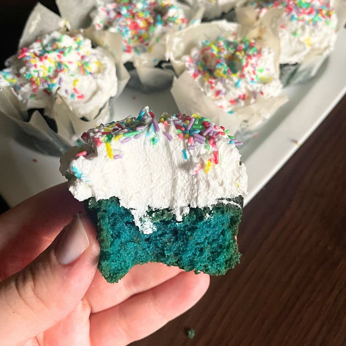 Amazing Blue Velvet Cupcakes