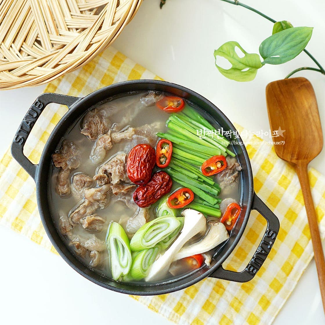스지탕 스지삶는법 한우 스지 요리 겨울보양식