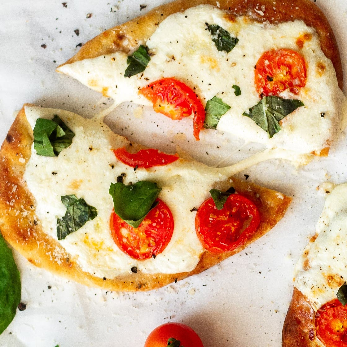 Air Fryer Naan Pizza