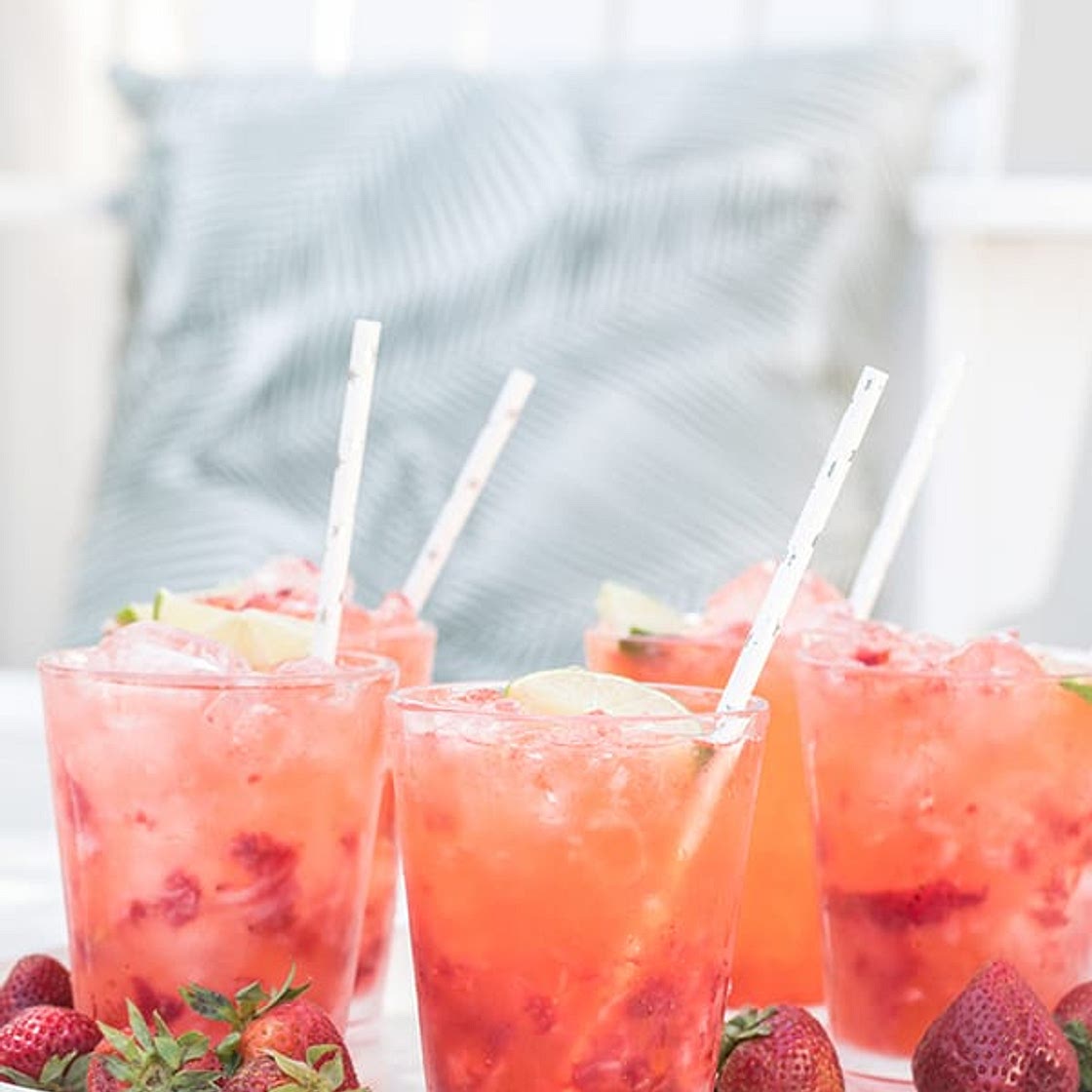 STRAWBERRY TEQUILA SODAS