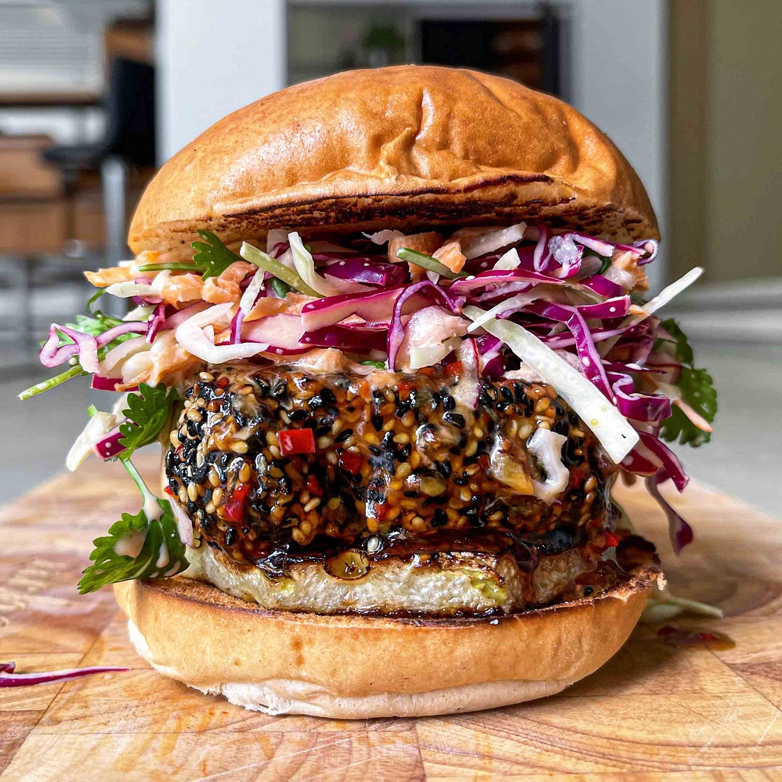 Spicy Teriyaki Tofu Burger