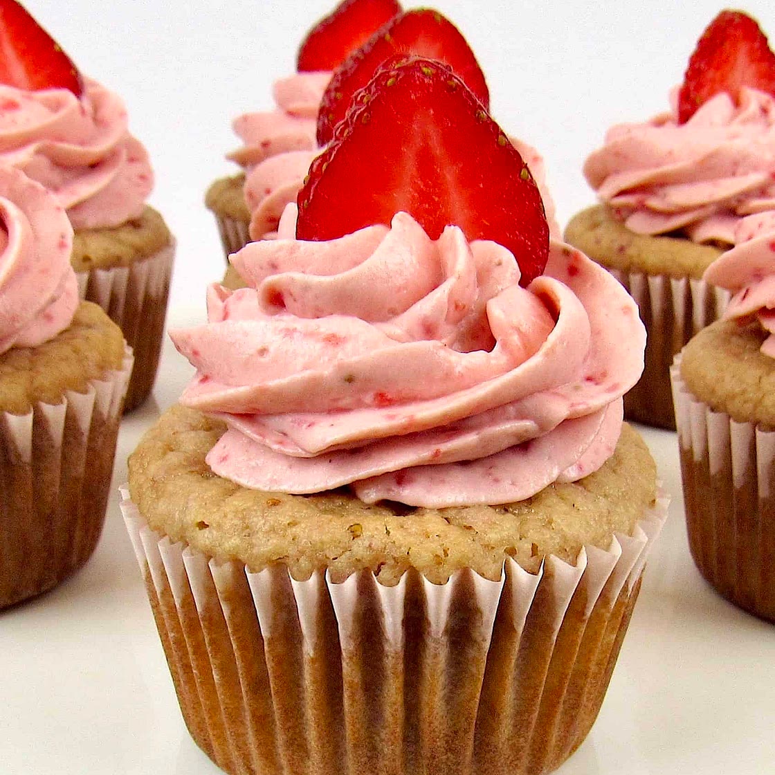 Keto Strawberry Cupcakes (Gluten Free)