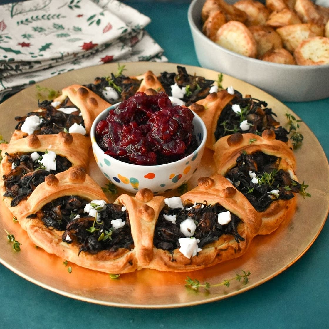 Shallot Puff Pastry Crown