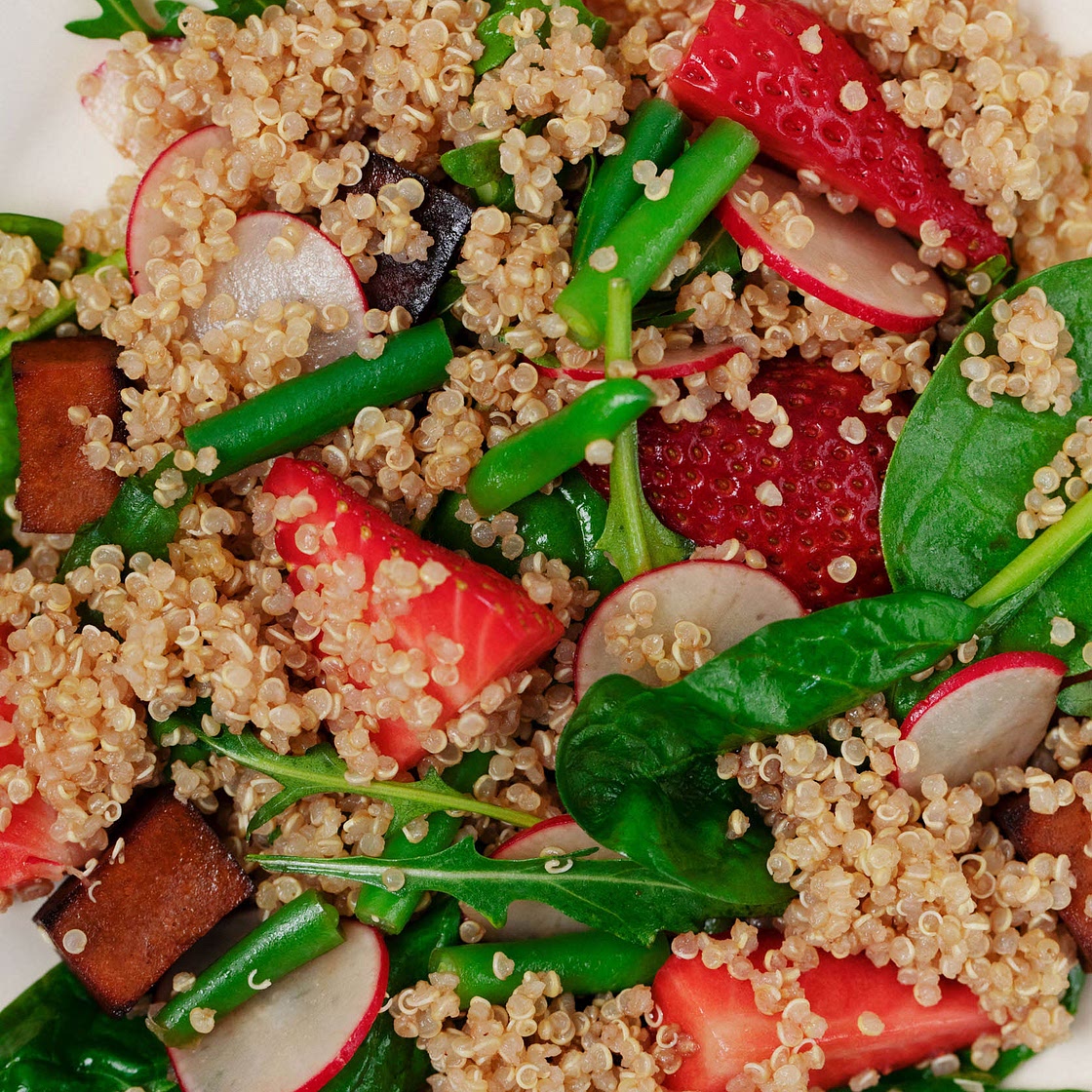 Balsamic Tofu Quinoa Strawberry Salad