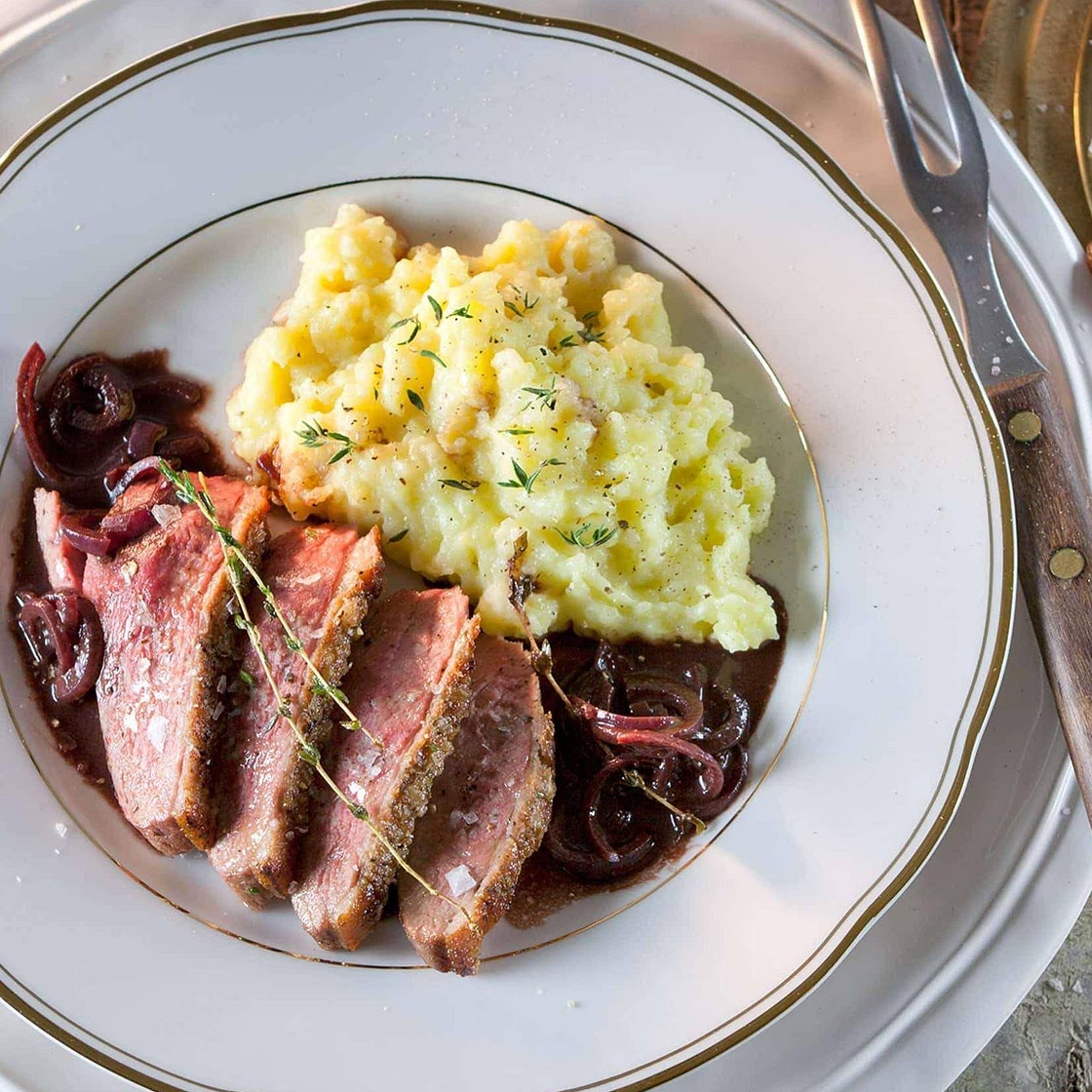 Barbarie-Entenbrust mit Rotweinsauce und Kartoffelpüree