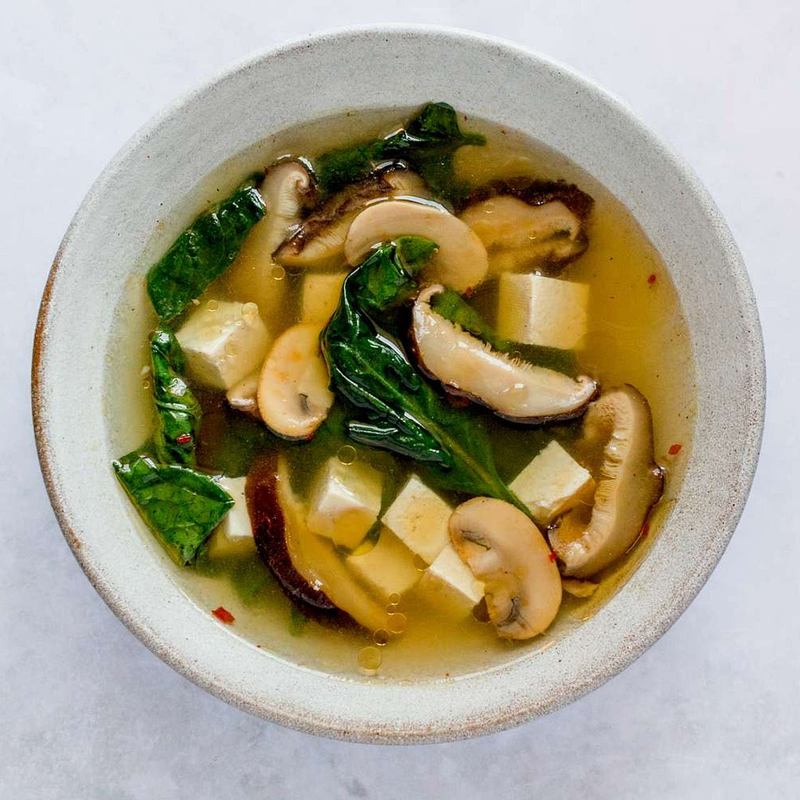 Healthy Spinach Soup With Tofu