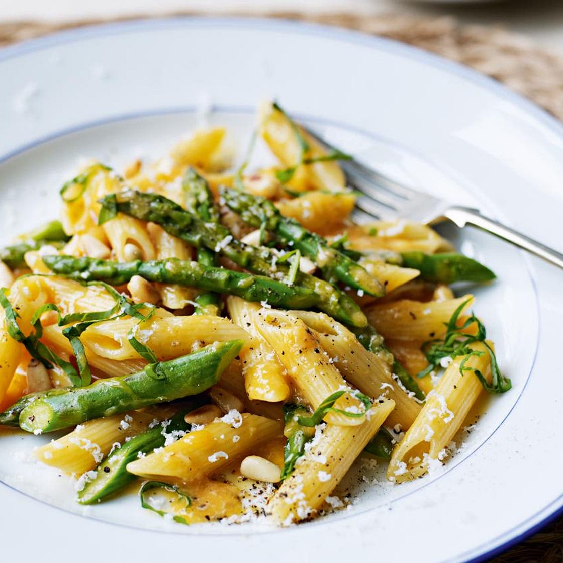 Asparagus carbonara