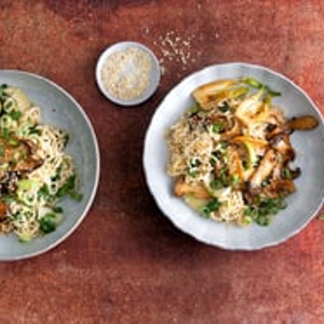 Kräuterseitlinge Asia Style mit Nudeln