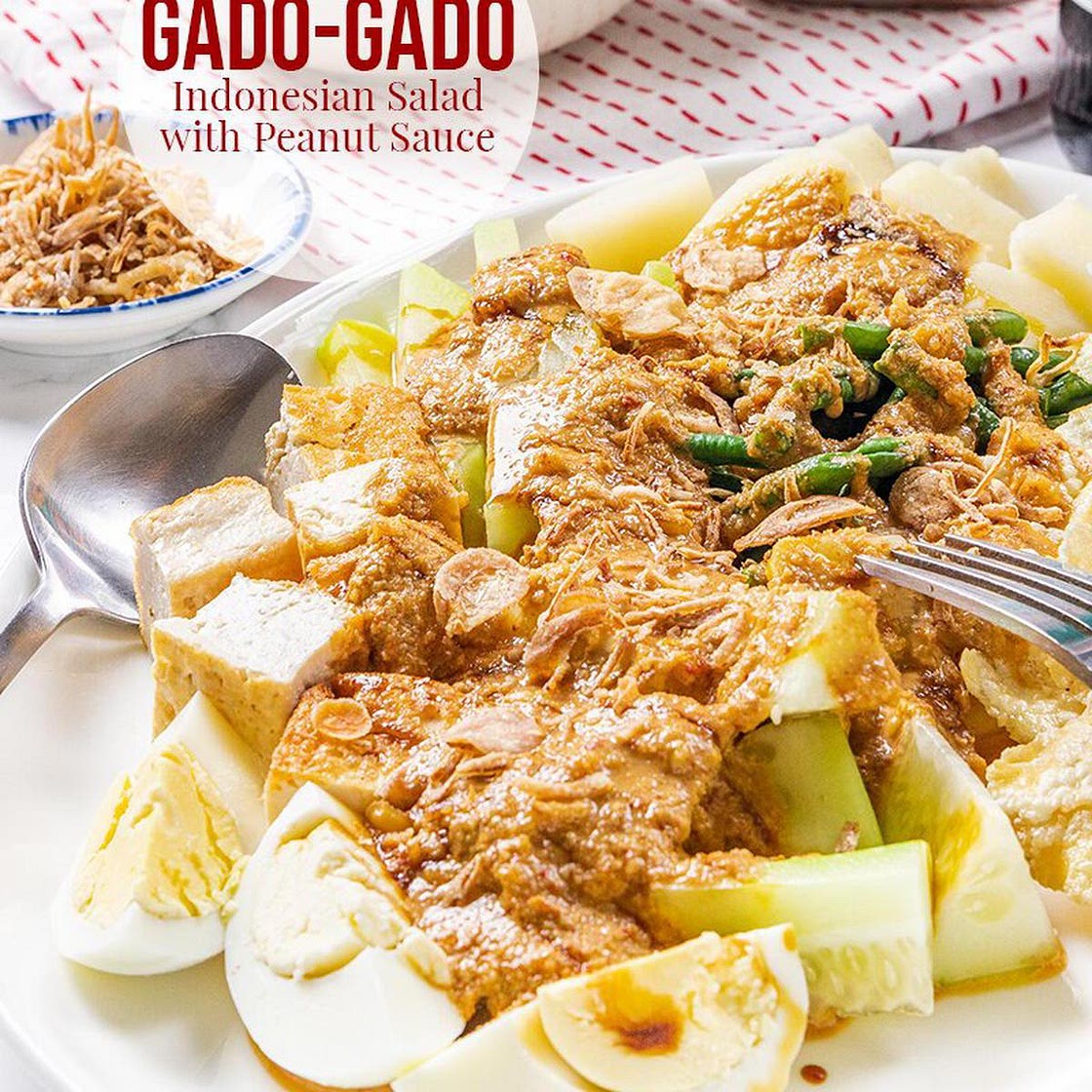 Gado-Gado - Indonesian Salad with Peanut Sauce
